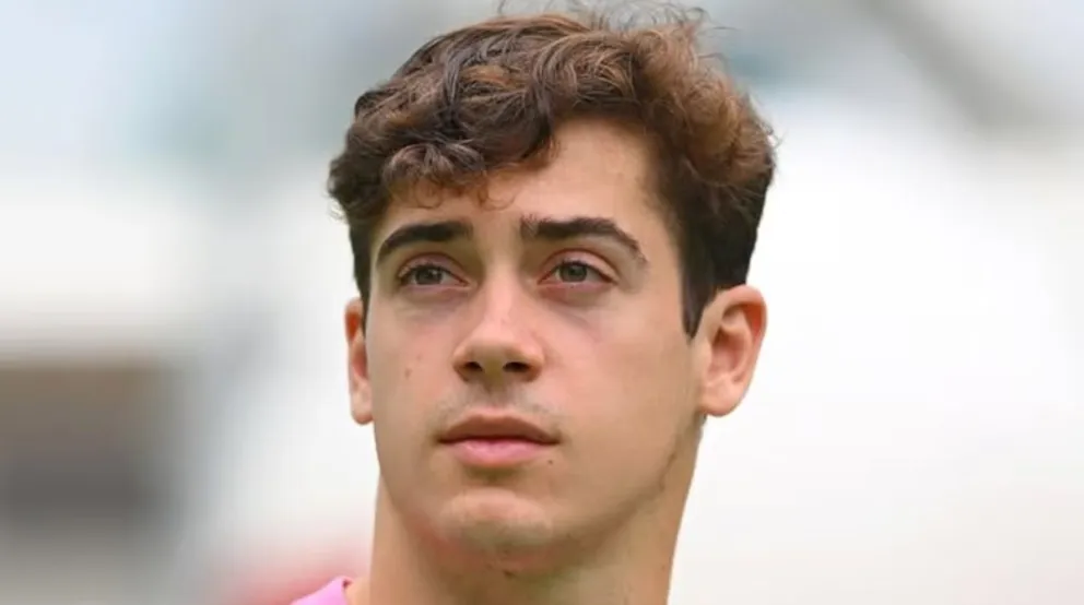 Colapinto volvió al país y sorprendió con una cena junto a Bizarrap. 