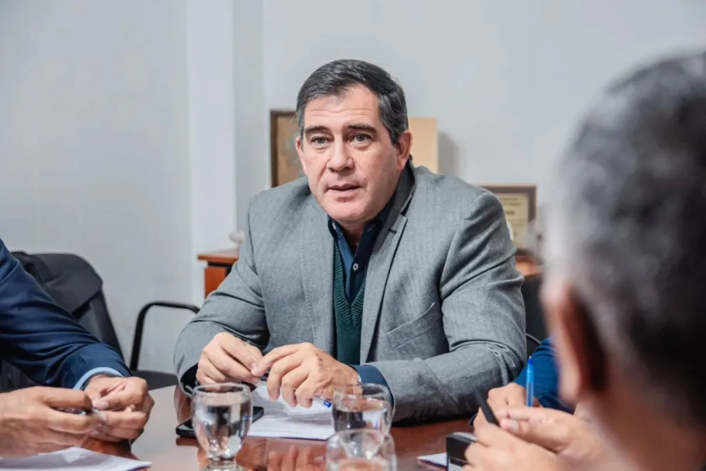 El juicio contra el intendente de Angaco, José Castro, esta previsto para el lunes a primera hora, pero perfila que se suspenderá. 