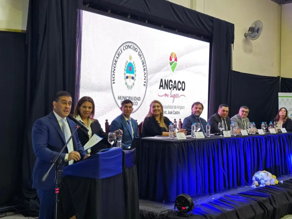 El intendente de Angaco, José Castro, presentó un acuerdo con el Concejo Deliberante por la causa penal en la que está procesado.