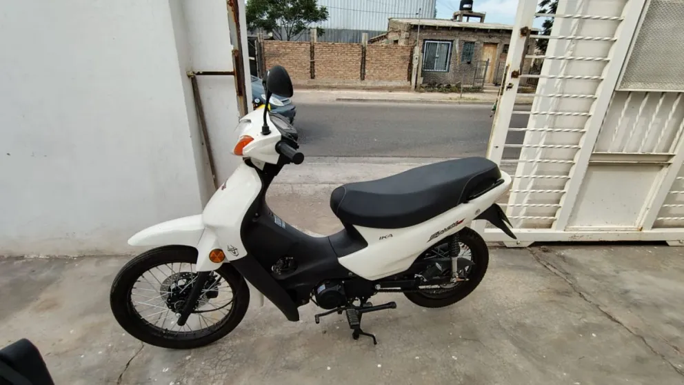 Una de las motos que recuperó la Policía luego de ser robada.