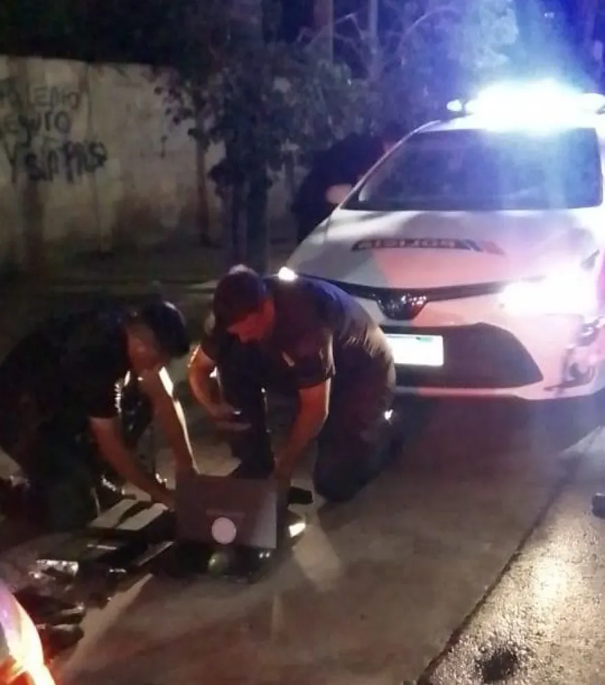 Durante el operativo personal policial encontró los elementos robados.