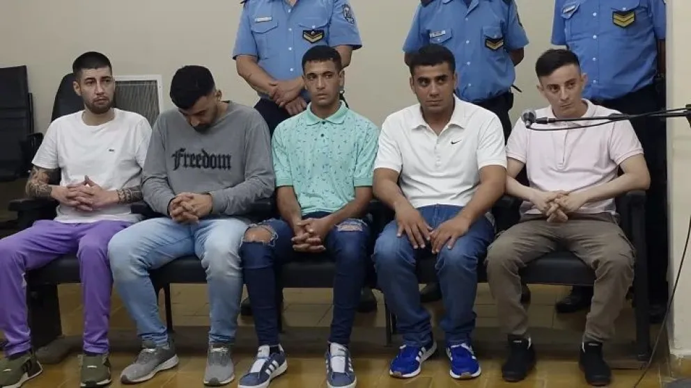 De izquierda a derecha: Sebastián Aguirre, Franco Monteleone, Brian Álvarez Cuello, Pablo Pérez y Enzo Pérez. Foto: gentileza