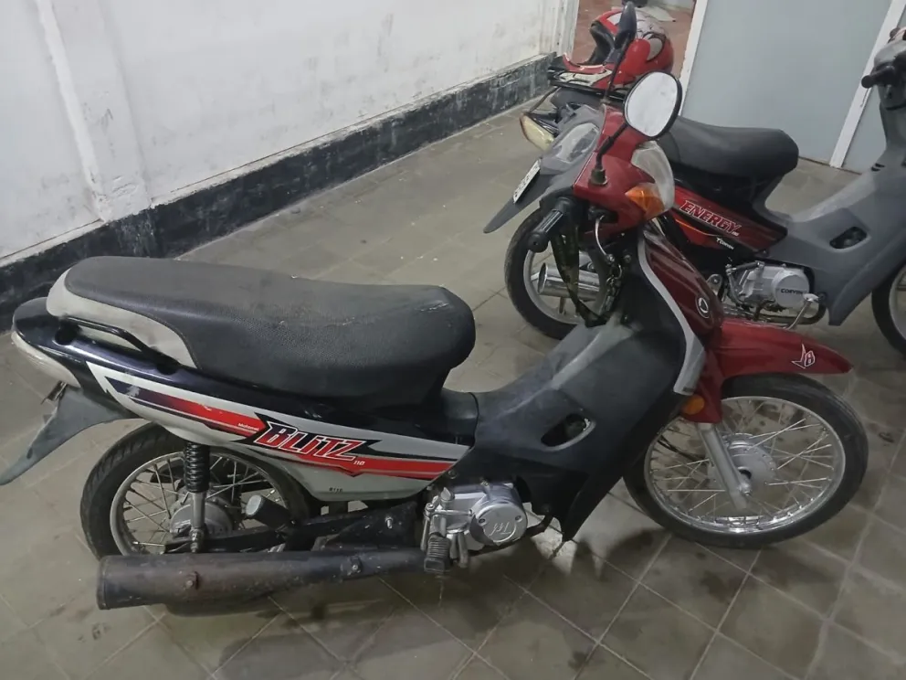 La moto en la que circulaba la delincuente