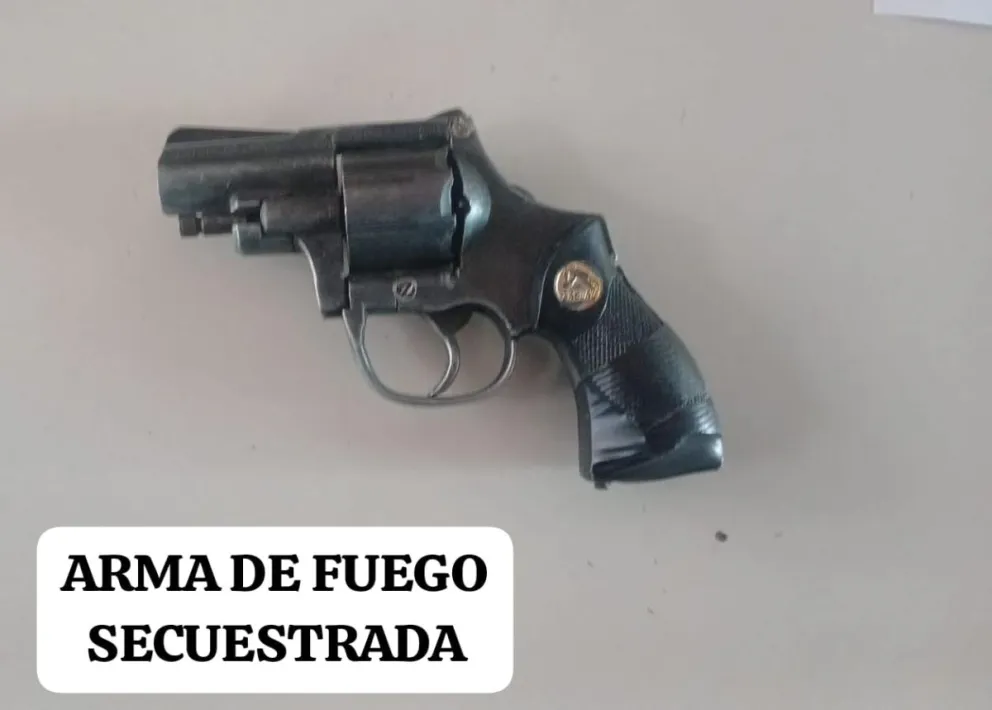 El arma secuestrada.