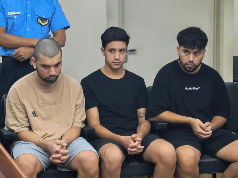 Los detenidos, los hermanos Jonatan y Alexis Marcó, más Facundo Banega.