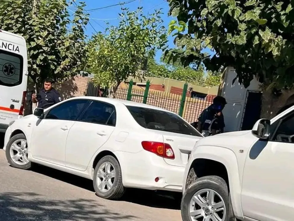 El Toyota Corolla que manejaba el menor.