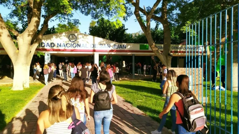 Sede. Medicina se dictará en la Escuela Universitaria de Ciencias de la Salud, ubicada en Albardón. Los alumnos harán las prácticas en el Hospital Rawson.