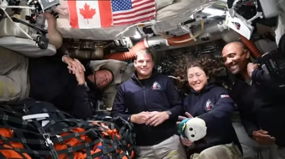 La tripulación de Orion documentará en tiempo real el sobrevuelo sobre regiones nunca vistas de la superficie lunar para la ciencia (NASA).