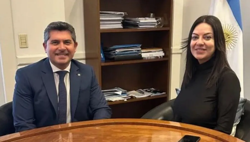 Marcelo Orrego y Sandra Pettovello, durante una reunión en Buenos Aires en 2024.