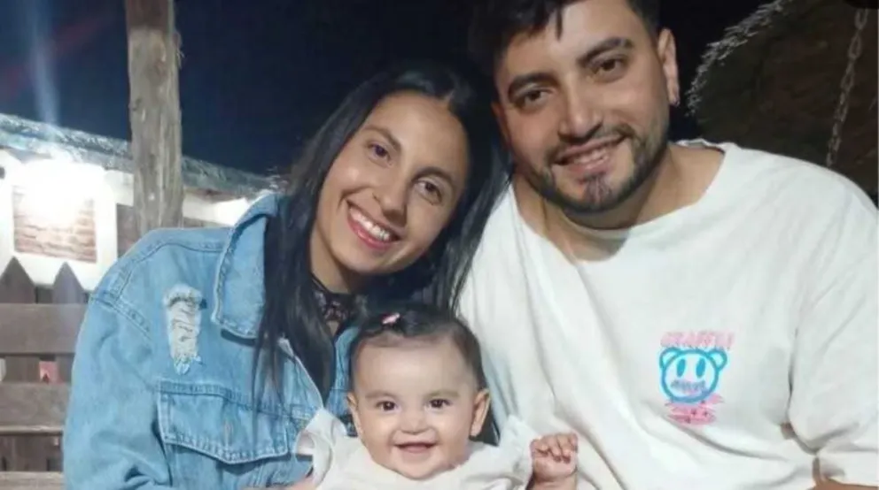 La familia Osola-Pont que perdió la vida en el accidente sobre Ruta 20, hace un mes.