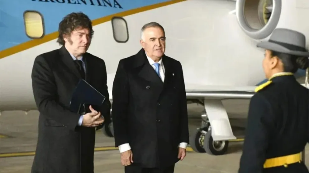 Javier Milei y Osvaldo Jaldo.