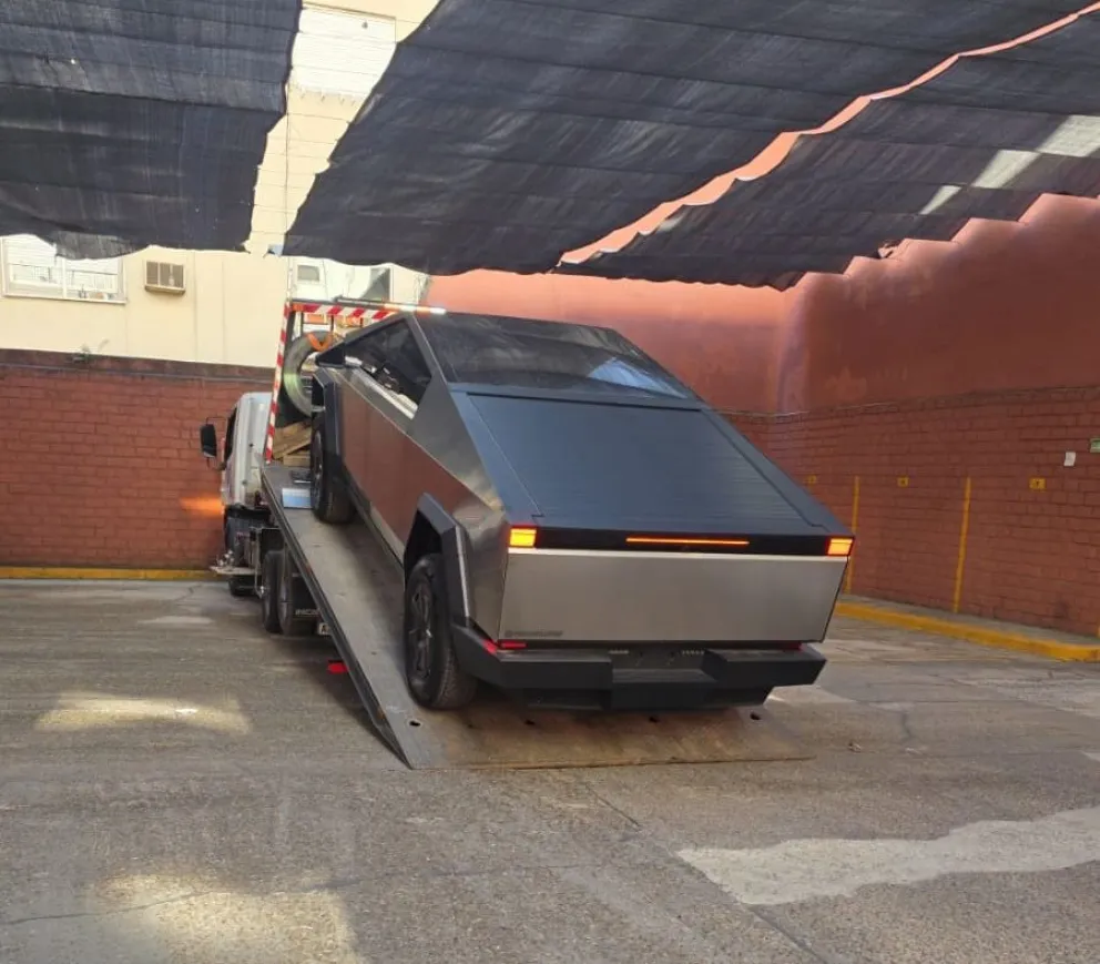 Tesla Cybertruck