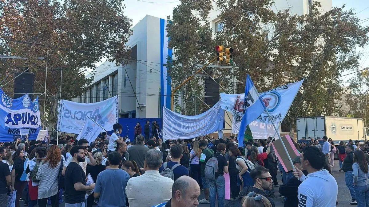 Anunciaron un nuevo paro docente universitario en todo el país: qué ...