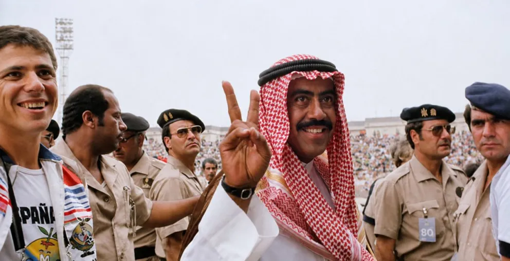 Poder, protesta y caos en Valladolid: El jeque Fahad Al-Sabah rompe el protocolo en pleno partido mundialista para exigir la anulación de un gol.