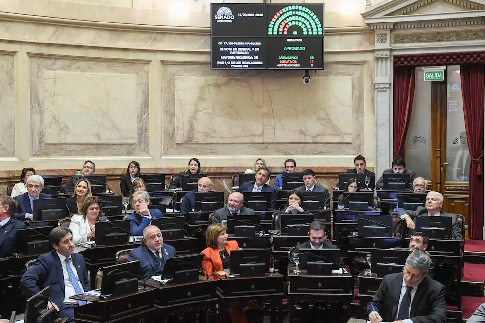 Debate en el recinto del Senado
