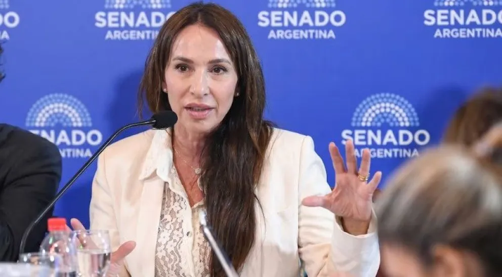Verónica Michelli.