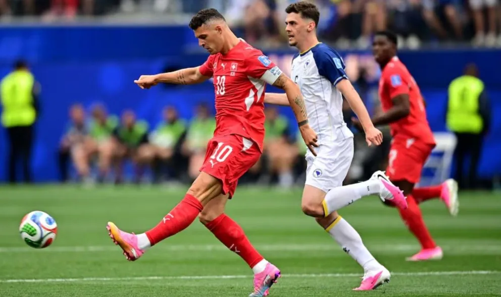 Suiza igualó en el debut ante Qatar.
