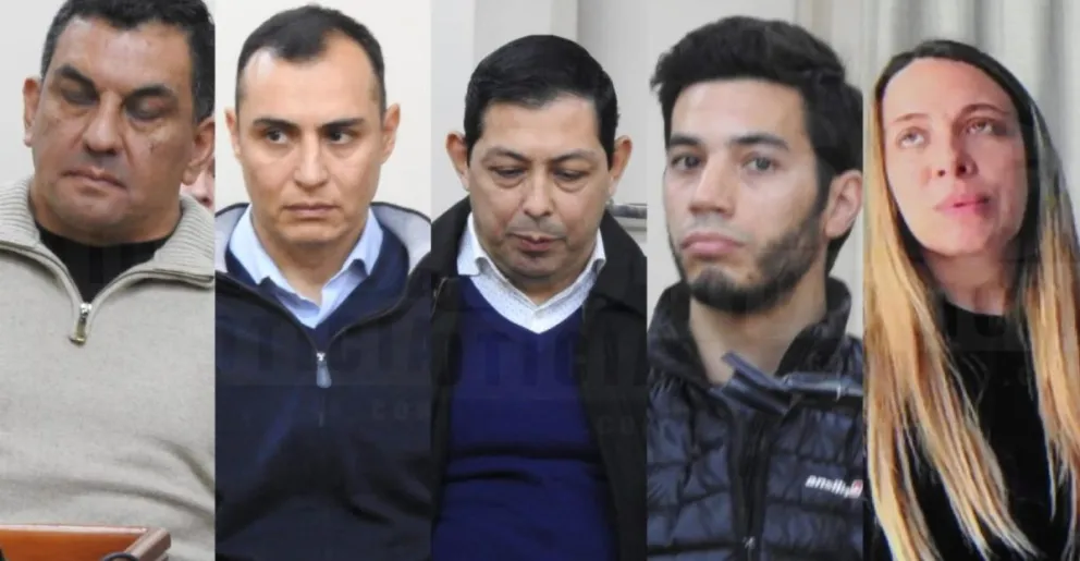 De izquierda a derecha: Juan José González; Juan José Valverde; Jorge Eduardo Santori; Enzo Ariel Fava; Quiroga Coll Maria de Lourdes.