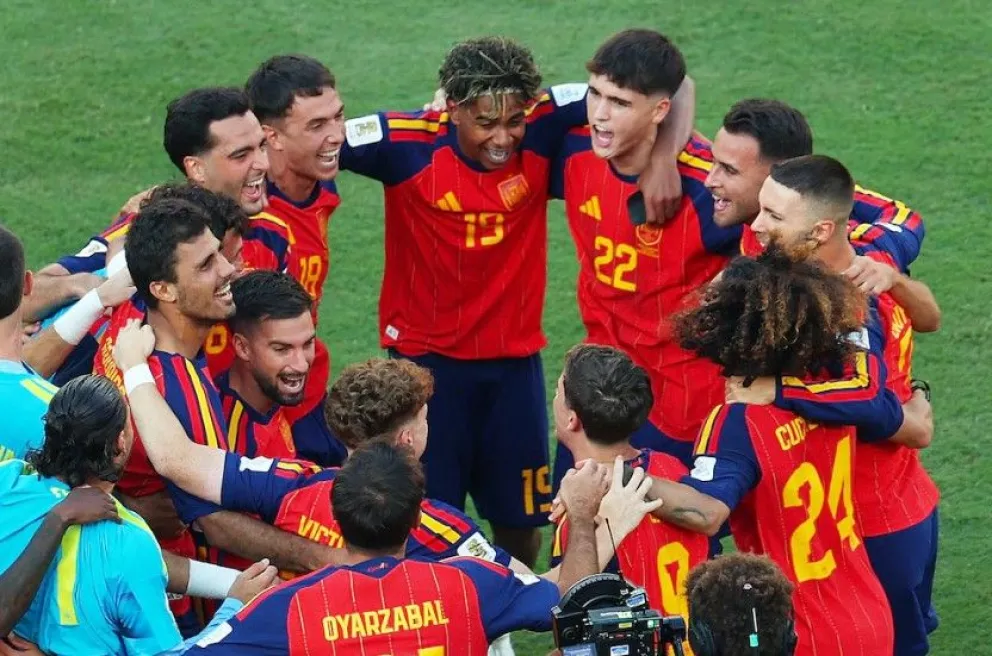 Los españoles festejan el segundo título Mundial de su historia.