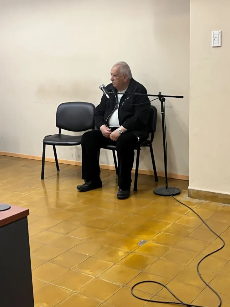 Alfredo Duarte, secretario general de la Asociación de Trabajadores de la Sanidad Argentina (ATSA) seccional San Juan, ante el juez. Foto 0264Noticias.