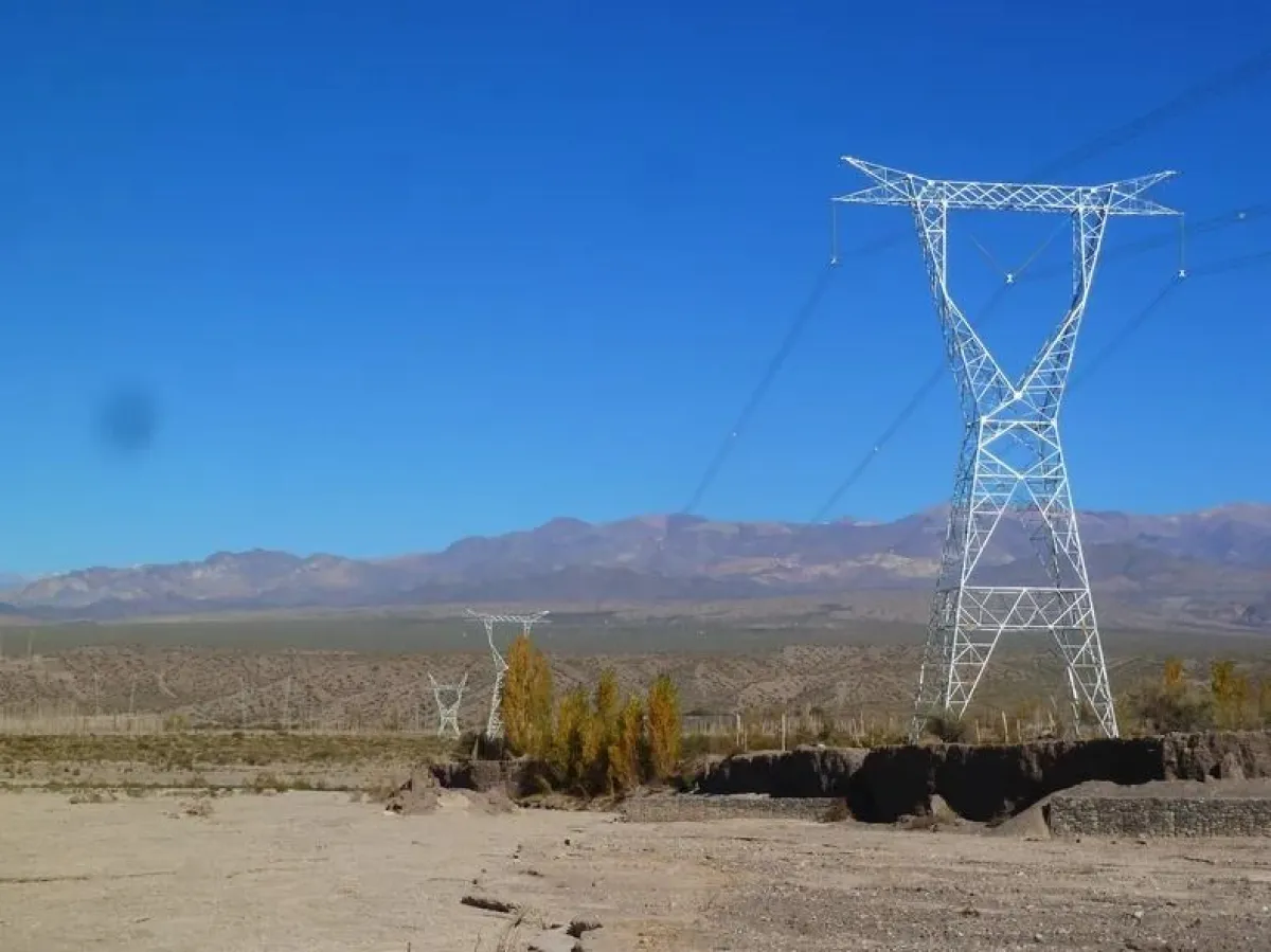 Tras la resolución que habilitaba Vicuña a usar la línea de 500 kv, Los Azules dice que irán por la alternativa de abastecerse por Mendoza
