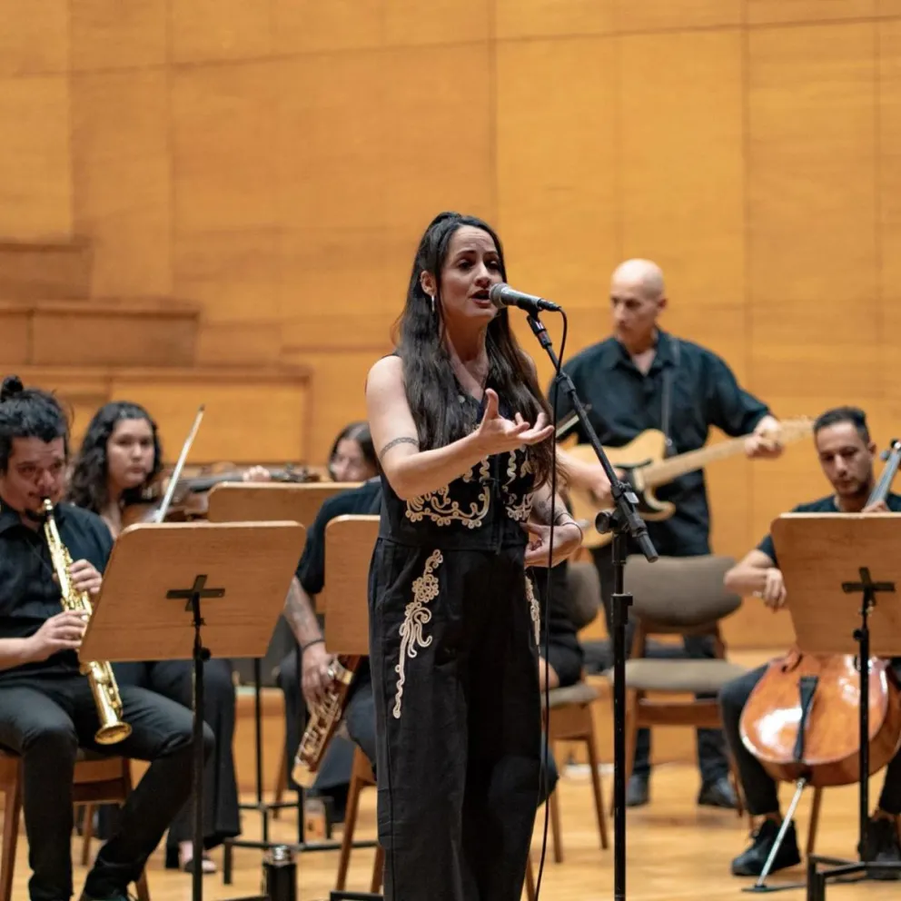 Candelaria Mallea, la directora del taller "Contalo cantando" en la Biblioteca Echagüe.