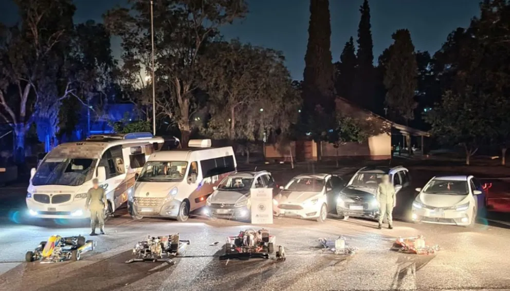 Persona del Gendarmería secuestró vehículos en la causa contra Roberto Muñoz y su familia, como kartings y carrocerías, autos, camionetas y dos motorhome, entre otros.