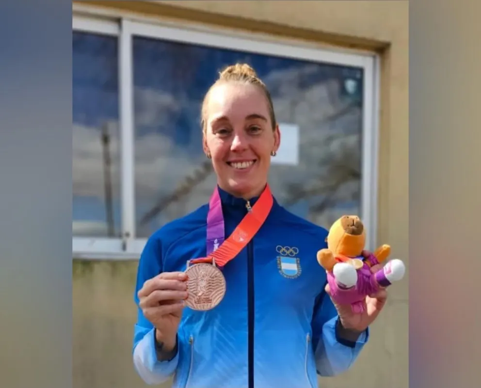 Romina Imwinkelried consiguió el bronce en los 10 kilómetros de aguas abiertas en el primer día de actividad de los Juegos ODESUR.