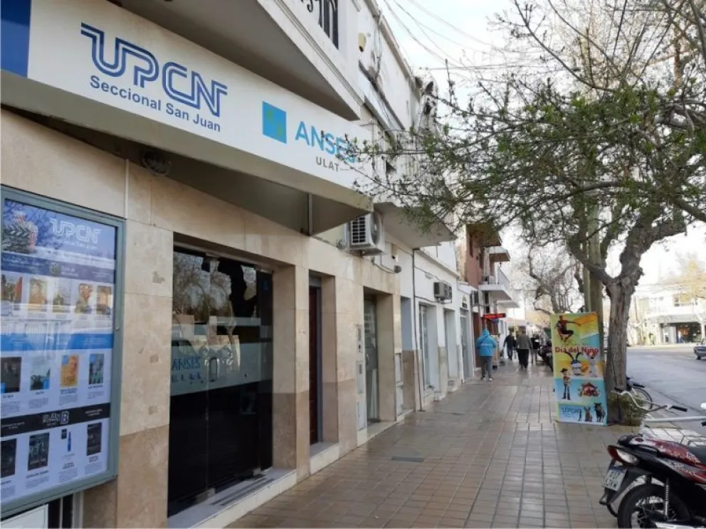 UPCN es uno de los principales sindicatos de la provincia, ya que concentra a la mayoría de los empleados públicos. 