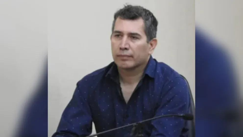 César Oscar Coria, profesor condenado por abusar de dos alumnas, y ahora será investigado por el siniestro vial donde perdió la vida Luján Miguel. Foto 0264Noticias.