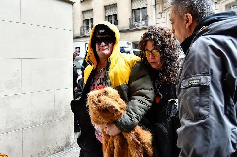 'Pity' Álvarez ingresando al juicio en su contra.