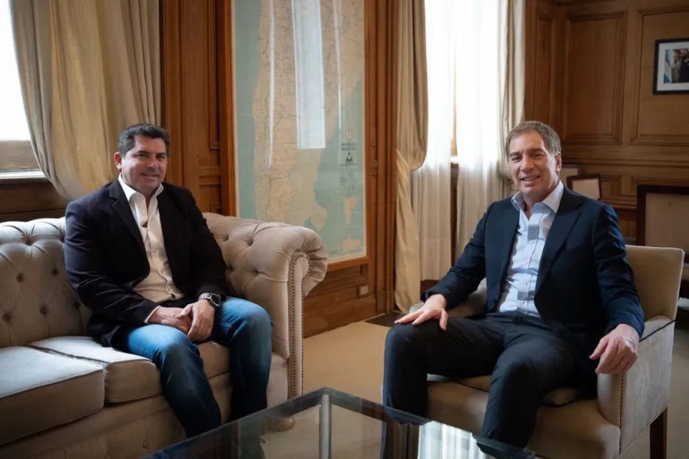 Marcelo Orrego y Diego Santilli, en la reunión de esta tarde en Buenos Aires.