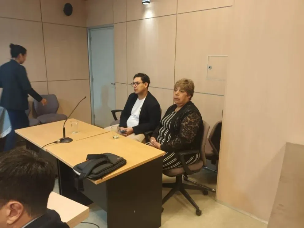 Mirta Susana Caballero y Santiago Emanuel Martín fueron condenados por cobrar coimas en la AFIP.