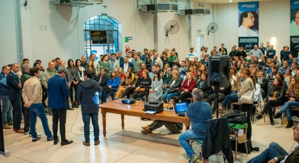 Viejos tiempos. El PJ fue sede de encuentros de la extinta Agrupación de Abogados Justicialistas en época de la gobernación de Sergio Uñac, con Emilio Baistrocchi y Carlos Lorenzo como referentes, entre otros. Ayer se repitió una reunión.