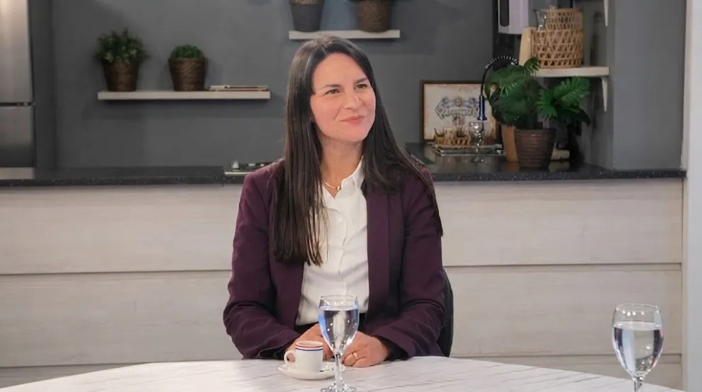 Claudia Sarmiento.